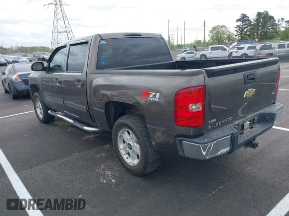 2007 Chevrolet Silverado 1500 LTZ with VIN 2GCEK133971624518, listed as a IAAI auction lot 41904320 with 230,724 mi miles and . Bid and sale history available at DreamBid. Image 3.