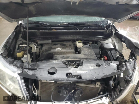 2013 Nissan Pathfinder SV with VIN 5N1AR2MM0DC660235, listed as a Copart auction lot 44517695 with 136,516 mi miles and Salvage Title. Bid and sale history available at carsss.com. Image 13.