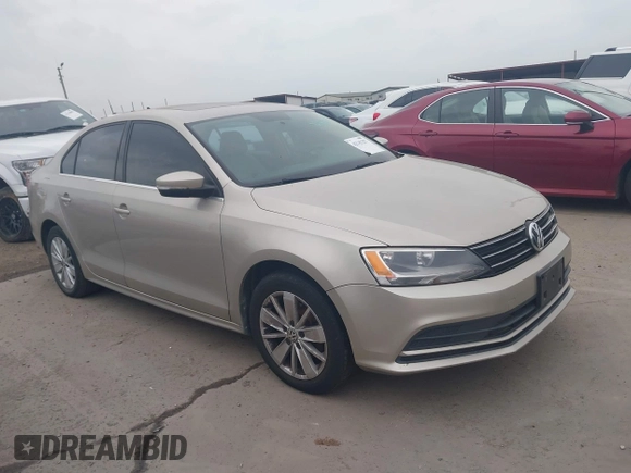 2015 Volkswagen Jetta Sedan 1.8T SE w/Connectivity with VIN 3VWD07AJ0FM231873, listed as a IAAI auction lot 42142327 with 156,230 mi miles. Bid and sale history available at carsss.com. Image 1.