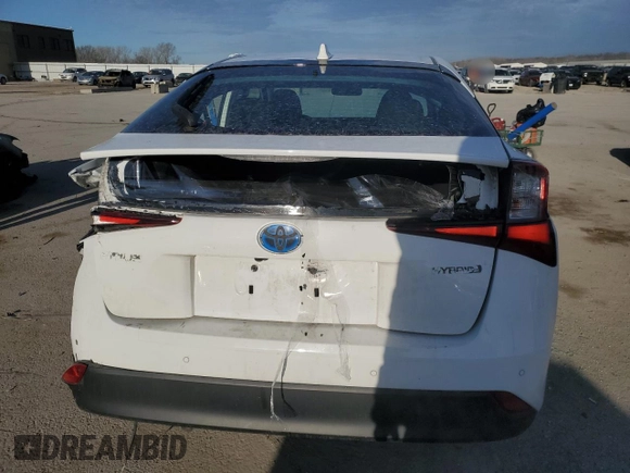 2020 Toyota Prius L Eco with VIN JTDKARFU0L3106035, listed as a Copart auction lot 50264895 with 117,156 mi miles and Salvage Title. Bid and sale history available at DreamBid. Image 6.