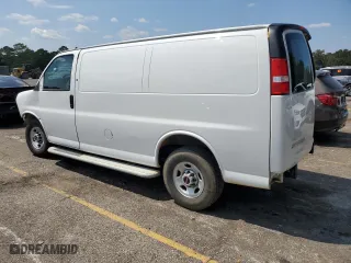 2022 GMC Savana Cargo Van with VIN 1GTW7AF75N1218999, listed as a Copart auction lot 67102284 with 0 mi miles and Clean Title. Bid and sale history available at carsss.com. Image 2.
