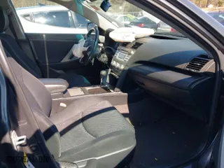 2011 Toyota Camry LE with VIN 4T1BF3EK2BU226258, listed as a IAAI auction lot 41620360 with 189,663 mi miles. Bid and sale history available at carsss.com. Image 5.