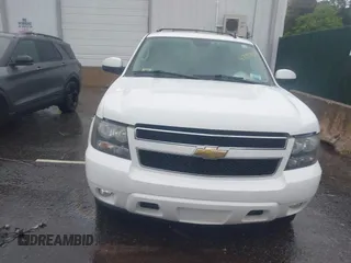 2009 Chevrolet Tahoe 2LT z VIN 1GNFC23059R217780, wystawiony jako IAAI lot #42334678 z przebiegiem 136 182 mil mil oraz . Historia ofert i sprzedaży dostępna na DreamBid. Obrazek 12.