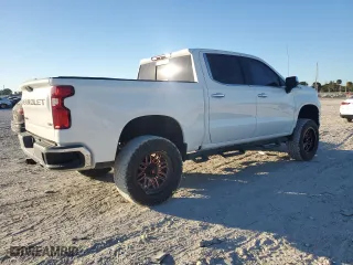 2019 Chevrolet Silverado 1500 LTZ with VIN 1GCUYGEL8KZ164679, listed as a Copart auction lot 82956864 with 105,209 mi miles and Non Repairable. Bid and sale history available at carsss.com. Image 3.