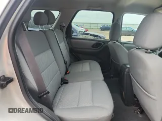 2005 Ford Escape XLT with VIN 1FMYU031X5KE02367, listed as a Copart auction lot 62699145 with 127,734 mi miles and Non repairable. Bid and sale history available at DreamBid. Image 11.