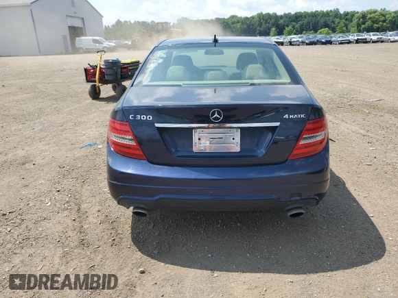 2012 Mercedes-Benz C 300 Sport с VIN WDDGF8BB7CR230330, выставлен на аукционе Copart как лот 62830105 с пробегом 104 116 миль миль и Чистый • Clean title. История ставок и продаж доступна на DreamBid. Изображение 6.