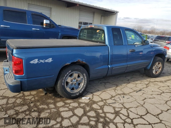 2005 Dodge Dakota SLT with VIN 1D7HW42N15S164120, listed as a Copart auction lot 84000074 with 107,087 mi miles and Non Repairable. Bid and sale history available at DreamBid. Image 3.