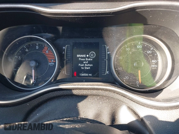 2019 Jeep Cherokee Altitude with VIN 1C4PJMLN0KD213357, listed as a IAAI auction lot 41320886 with 136,506 mi miles. Bid and sale history available at carsss.com. Image 7.