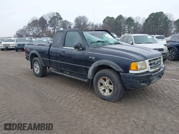 2002 Ford Ranger XL Fleet with VIN 1FTZR45E62TA06041, listed as a IAAI auction lot 40758234 with 196,294 mi miles. Bid and sale history available at carsss.com. Image 1.