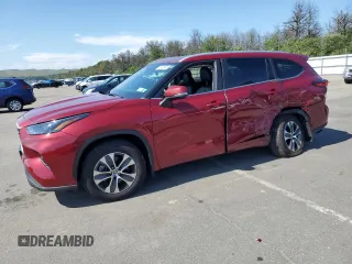 2023 Toyota Highlander L with VIN 5TDKDRBH2PS509311, listed as a Copart auction lot 61045995 with 14,411 mi miles and Salvage title. Bid and sale history available at DreamBid. Image 1.