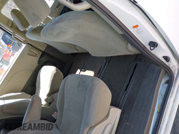 2015 Toyota Sienna L with VIN 5TDZK3DC3FS690484, listed as a IAAI auction lot 41888073 with 201,518 mi miles and . Bid and sale history available at carsss.com. Image 8.