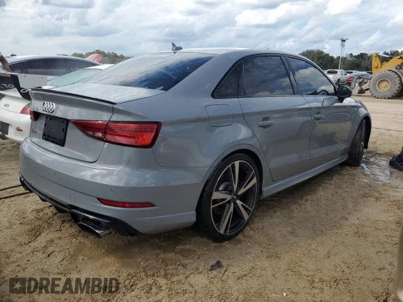 2018 Audi RS 3 z VIN WUABWGFF2J1903261, wystawiony jako Copart lot #73920914 z przebiegiem 49 742 mil mil oraz Nie do naprawy • Non repairable. Historia ofert i sprzedaży dostępna na DreamBid. Obrazek 3.