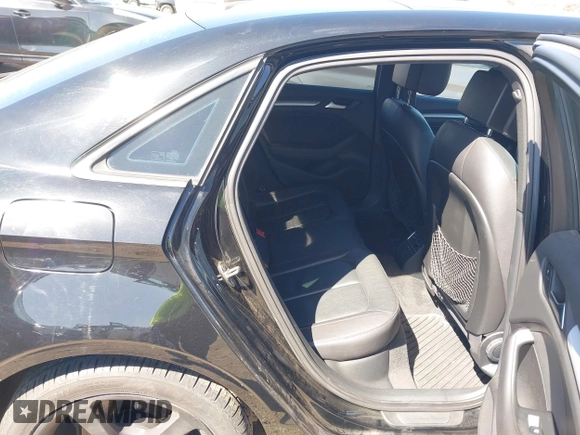 2015 Audi A3 1.8T Premium with VIN WAUACGFF1F1032732, listed as a IAAI auction lot 41824554 with 111,139 mi miles. Bid and sale history available at carsss.com. Image 8.