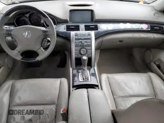 2009 Acura RL Tech Pkg with VIN JH4KB26609C002111, listed as a Copart auction lot 84668184 with 149,870 mi miles and Salvage Title. Bid and sale history available at carsss.com. Image 8.