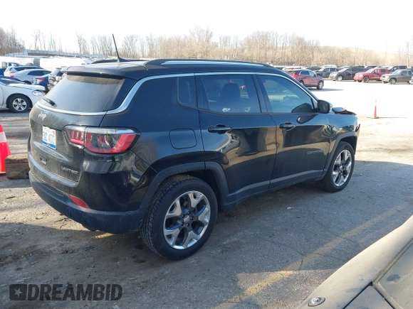 2018 Jeep Compass Limited z VIN 3C4NJCCBXJT140580, wystawiony jako IAAI lot #41797010 z przebiegiem 144 035 mil mil oraz . Historia ofert i sprzedaży dostępna na DreamBid. Obrazek 4.