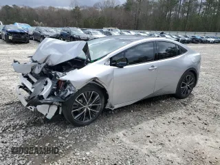2024 Toyota Prius LE with VIN JTDACAAUXR3022909, listed as a Copart auction lot 46940415 with 0 mi miles and Salvage Title. Bid and sale history available at carsss.com. Image 1.