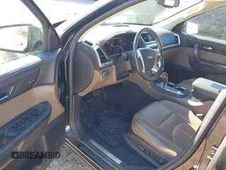 2017 GMC Acadia Limited z VIN 1GKKRSKD6HJ280835, wystawiony jako IAAI lot #41343049 z przebiegiem 104 167 mil mil oraz . Historia ofert i sprzedaży dostępna na DreamBid. Obrazek 20.