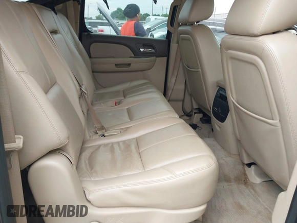 2012 Chevrolet Suburban LT with VIN 1GNSKJE78CR131456, listed as a IAAI auction lot 42152241 with 215,790 mi miles and . Bid and sale history available at DreamBid. Image 8.