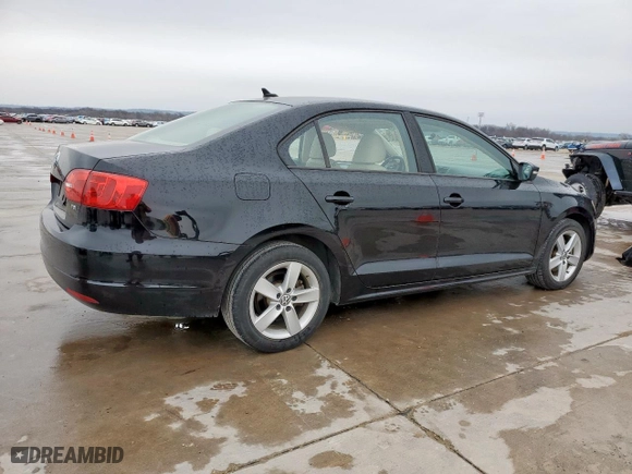 2012 Volkswagen Jetta Sedan TDI w/Premium with VIN 3VWLL7AJ6CM020286, listed as a Copart auction lot 45501185 with 131,028 mi miles and Salvage Title. Bid and sale history available at carsss.com. Image 3.