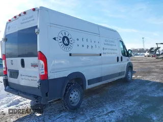 2017 Ram ProMaster Cargo with VIN 3C6TRVDG5HE532880, listed as a IAAI auction lot 41386942 with 129,348 mi miles and . Bid and sale history available at carsss.com. Image 4.