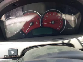 2004 Pontiac GTO z VIN 6G2VX12G04L295369, wystawiony jako IAAI lot #42244826 z przebiegiem Nie podano mil oraz . Historia ofert i sprzedaży dostępna na DreamBid. Obrazek 7.