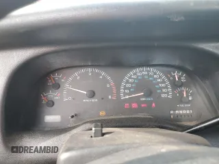 2000 Dodge Ram 2500 with VIN 3B7KC26Z8YM226121, listed as a Copart auction lot 49182715 with 164,444 mi miles and Clean Title. Bid and sale history available at carsss.com. Image 9.