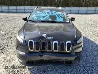 2016 Jeep Cherokee Latitude with VIN 1C4PJMCB8GW118725, listed as a Copart auction lot 50900255 with 95,109 mi miles and Salvage Title. Bid and sale history available at carsss.com. Image 5.