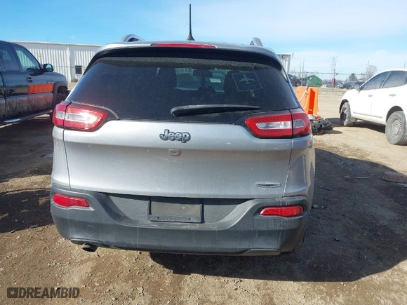 2016 Jeep Cherokee 75th Anniversary with VIN 1C4PJLCB6GW190050, listed as a IAAI auction lot 41341184 with 234,466 mi miles. Bid and sale history available at carsss.com. Image 16.