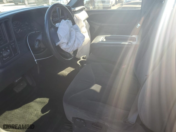 2002 GMC Sierra 1500 SLE with VIN 2GTEC19VX21387844, listed as a Copart auction lot 87108324 with 213,593 mi miles and Salvage Title. Bid and sale history available at carsss.com. Image 7.
