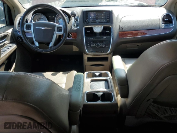 2013 Chrysler Town & Country Touring with VIN 2C4RC1BG3DR802617, listed as a Copart auction lot 48509075 with 181,478 mi miles and Salvage Title. Bid and sale history available at carsss.com. Image 8.