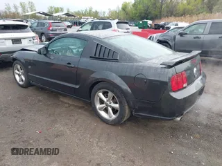 2008 Ford Mustang GT Deluxe with VIN 1ZVHT82HX85117723, listed as a IAAI auction lot 42015967 with 120,406 mi miles and . Bid and sale history available at carsss.com. Image 3.