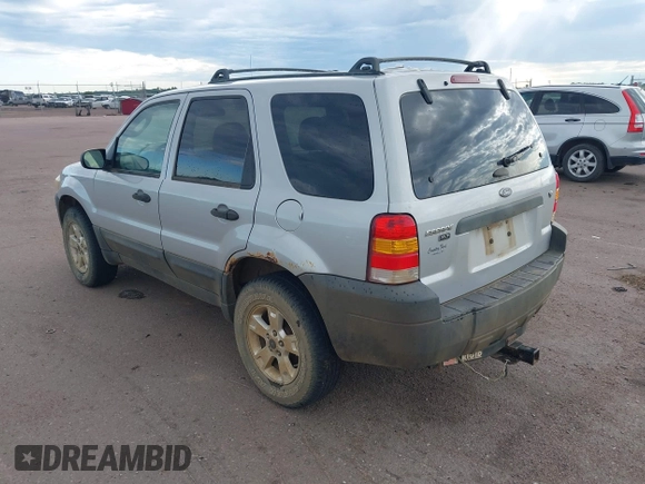 2006 Ford Escape XLT with VIN 1FMYU93186KC23802, listed as a IAAI auction lot 42611582 with 166,871 mi miles and . Bid and sale history available at DreamBid. Image 3.