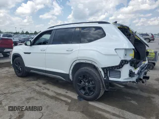 2024 Volkswagen Atlas Peak Edition SEL with VIN 1V2GR2CA0RC602704, listed as a Copart auction lot 57132995 with 11,474 mi miles and Salvage title. Bid and sale history available at DreamBid. Image 2.