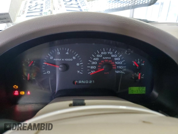 2006 Ford F-150 XL с VIN 1FTRF12W76NA72046, выставлен на аукционе Copart как лот 63699515 с пробегом 94 370 миль миль и Списание • Salvage title. История ставок и продаж доступна на DreamBid. Изображение 9.