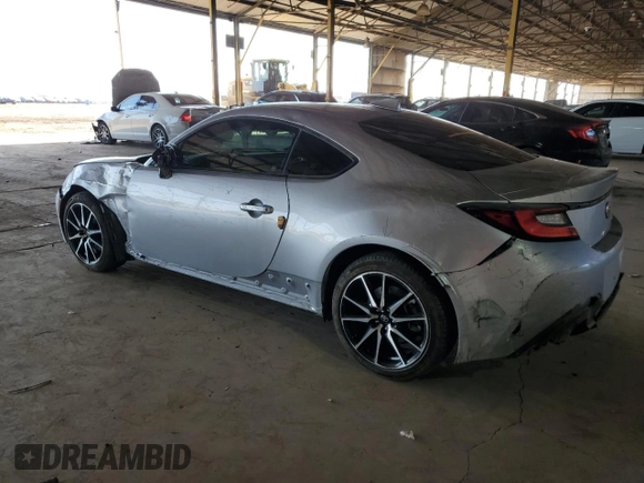 2024 Toyota 86 z VIN JF1ZNBB17R9755378, wystawiony jako Copart lot #47601375 z przebiegiem 6 697 mil mil oraz Szkoda całkowita • Salvage title. Historia ofert i sprzedaży dostępna na DreamBid. Obrazek 2.