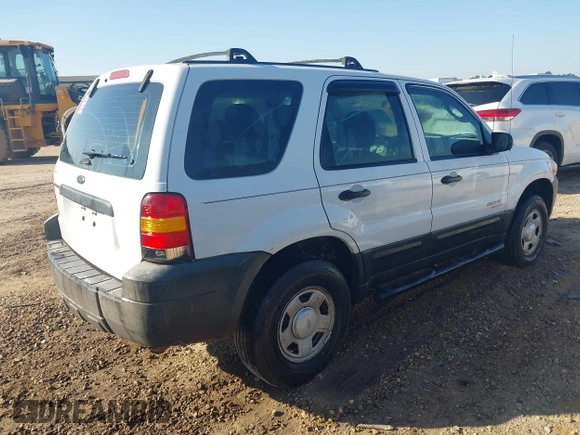 2007 Ford Escape XLS z VIN 1FMYU02Z27KB18032, wystawiony jako IAAI lot #42047295 z przebiegiem 163 348 mil mil oraz . Historia ofert i sprzedaży dostępna na DreamBid. Obrazek 4.