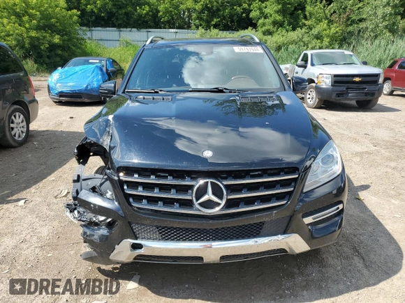 2015 Mercedes-Benz M 350 z VIN 4JGDA5HB5FA489317, wystawiony jako Copart lot #80890724 z przebiegiem 161 376 mil mil oraz Czysty tytuł • Clean title. Historia ofert i sprzedaży dostępna na DreamBid. Obrazek 5.