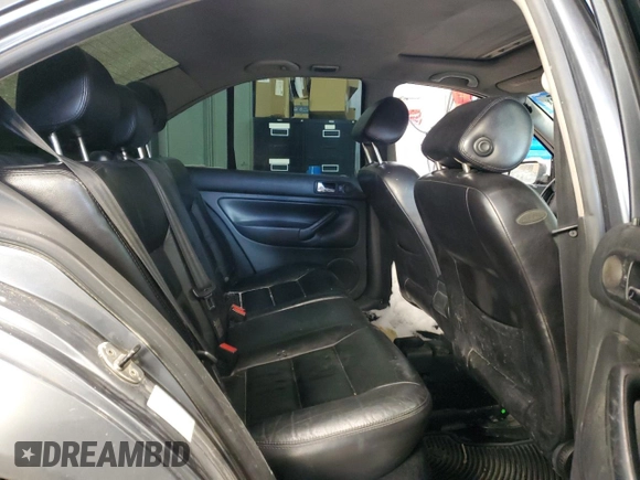 2003 Volkswagen Jetta с VIN 3VWSP29M33M115597, выставлен на аукционе Copart как лот 45337765 с пробегом Не указан миль и Списание • Salvage title. История ставок и продаж доступна на DreamBid. Изображение 10.