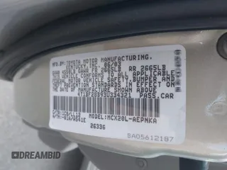 2003 Toyota Avalon XL z VIN 4T1BF28B93U334321, wystawiony jako IAAI lot #42328289 z przebiegiem 138 006 mil mil oraz . Historia ofert i sprzedaży dostępna na DreamBid. Obrazek 9.