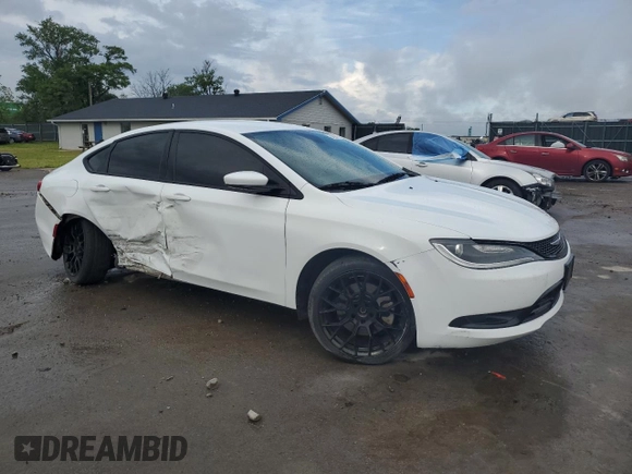 2016 Chrysler 200 S z VIN 1C3CCCBB7GN119699, wystawiony jako Copart lot #54690215 z przebiegiem 172 312 mil mil oraz Szkoda całkowita • Salvage title. Historia ofert i sprzedaży dostępna na DreamBid. Obrazek 4.