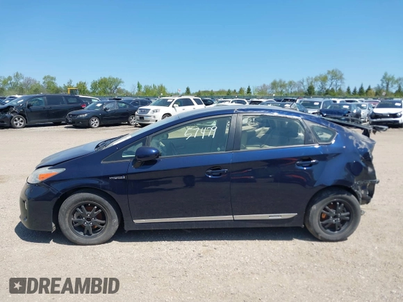 2013 Toyota Prius One with VIN JTDKN3DU2D1729948, listed as a IAAI auction lot 40057479 with 163,534 mi miles and . Bid and sale history available at DreamBid. Image 14.