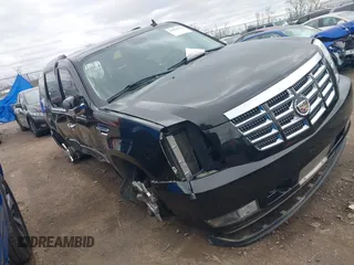 2007 Cadillac Escalade with VIN 1GYFK63867R414621, listed as a IAAI auction lot 42038734 with 1 mi miles. Bid and sale history available at carsss.com. Image 1.
