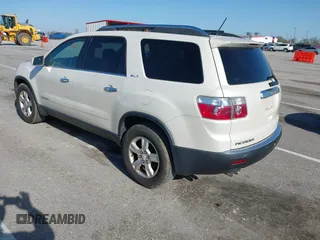 2008 GMC Acadia SLT1 with VIN 1GKER237X8J289351, listed as a IAAI auction lot 41933212 with 197,203 mi miles. Bid and sale history available at carsss.com. Image 3.