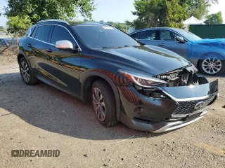 2018 Infiniti QX30 Premium with VIN SJKCH5CR2JA043955, listed as a Copart auction lot 63147374 with 100,194 mi miles and Salvage Title. Bid and sale history available at carsss.com. Image 4.
