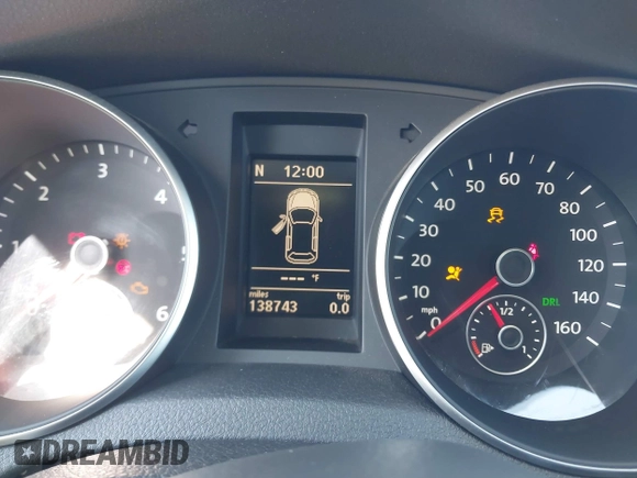 2012 Volkswagen Golf TDI w/Tech Pkg с VIN WVWMM7AJXCW111761, выставлен на аукционе IAAI как лот 42322308 с пробегом 138 743 миль миль и . История ставок и продаж доступна на DreamBid. Изображение 7.