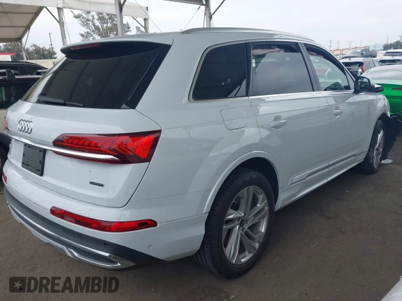 2022 Audi Q7 Premium Plus with VIN WA1LXBF75ND022305, listed as a IAAI auction lot 42169110 with 29,127 mi miles and . Bid and sale history available at DreamBid. Image 4.