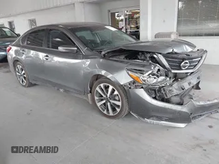2017 Nissan Altima SL z VIN 1N4AL3AP7HC492566, wystawiony jako IAAI lot #42193702 z przebiegiem 165 566 mil mil oraz . Historia ofert i sprzedaży dostępna na DreamBid. Obrazek 1.