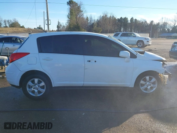 2009 Nissan Versa 1.8 SL with VIN 3N1BC13E59L387306, listed as a IAAI auction lot 41322295 with 1 mi miles. Bid and sale history available at carsss.com. Image 13.