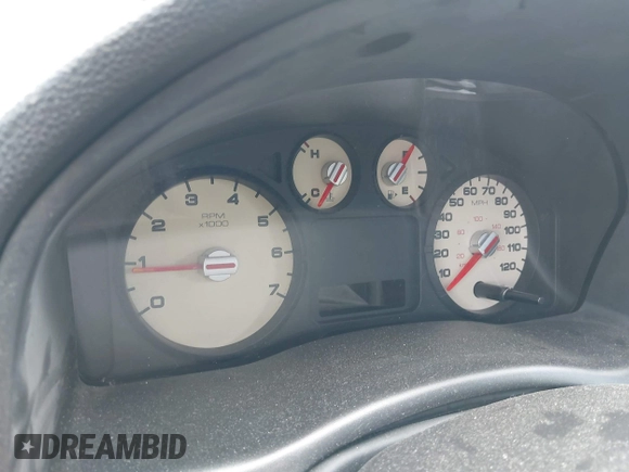 2006 Ford Freestyle Limited z VIN 1FMDK06196GA00215, wystawiony jako IAAI lot #42300513 z przebiegiem 83 615 mil mil oraz . Historia ofert i sprzedaży dostępna na DreamBid. Obrazek 7.