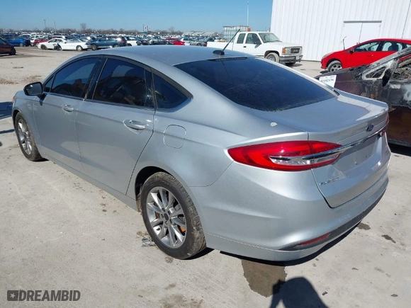 2017 Ford Fusion SE with VIN 3FA6P0H71HR372102, listed as a IAAI auction lot 41621040 with 108,293 mi miles. Bid and sale history available at carsss.com. Image 3.